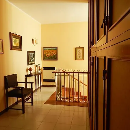 Casa Elia Holiday home *